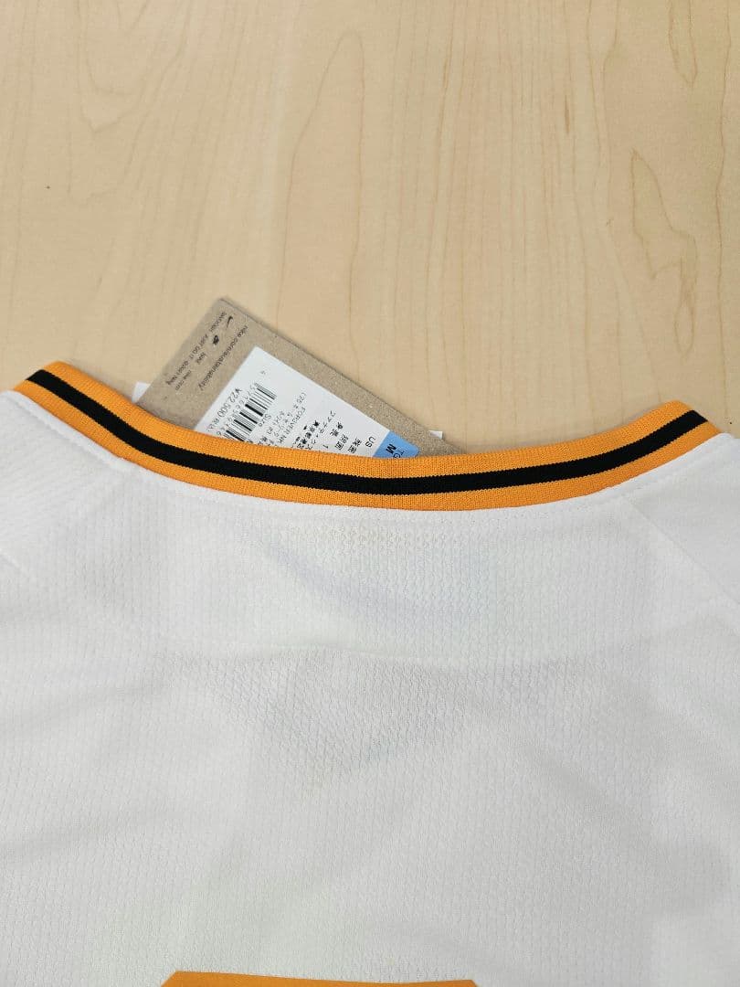 【タグ付き・未使用品】読売ジャイアンツ　長嶋茂雄 追悼ユニフォーム Mサイズ