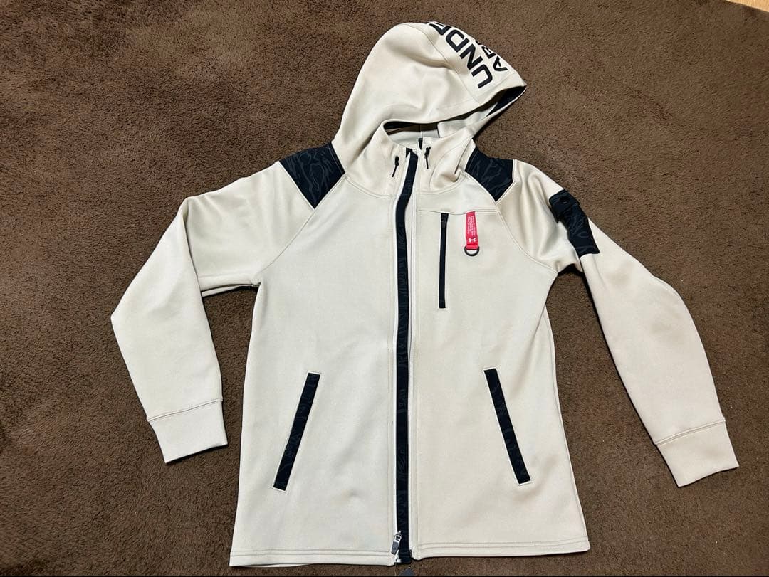 ★Ryo【新品】アンダーアーマーニットハイブリッドジップジャケット・パンツ