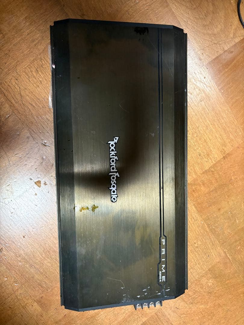 Rockford Fosgate PRIME R300-4アンプ　ロックフォード