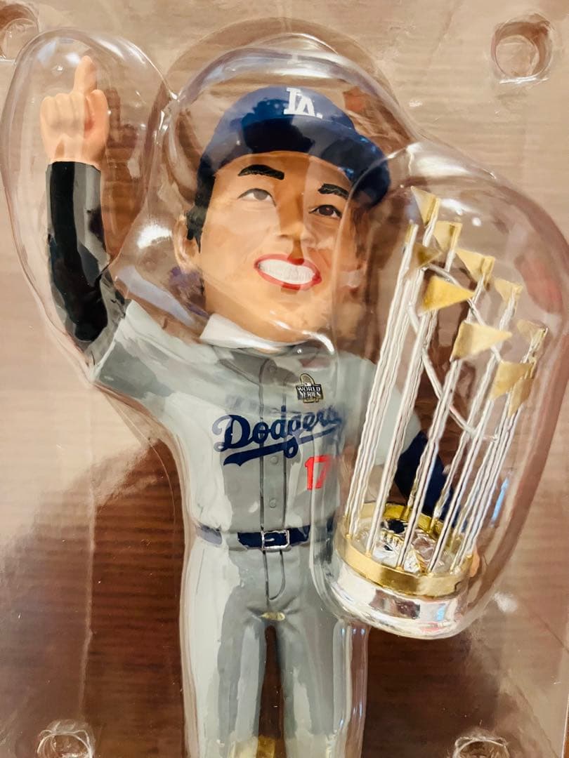 大谷翔平 WS2024チャンピオン ver.2 8インチボブルヘッド②