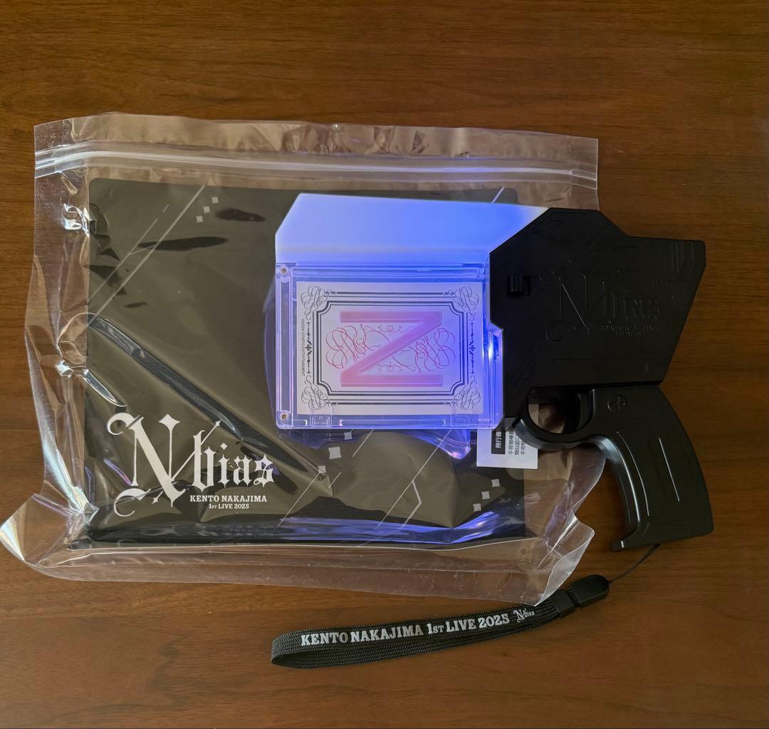 中島健人 ペンライト ピカレスクの銃口