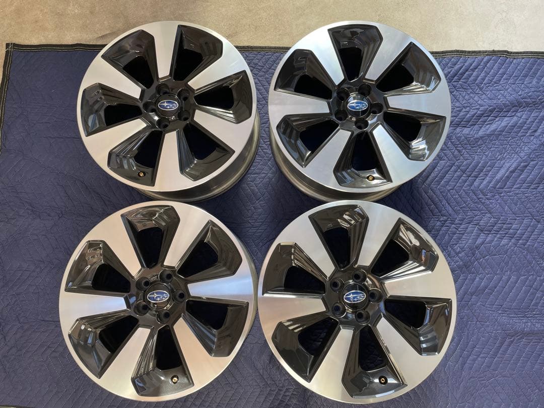 スバル純正　SJフォレスター　17インチ アルミホイール 5スポーク
