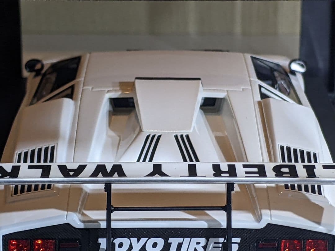 1/18 TOP SPEED カウンタック　東京オートサロン　LBWK