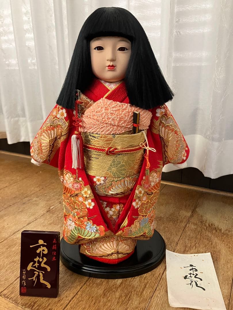 市松人形 赤と金の着物 Mitsukoshi