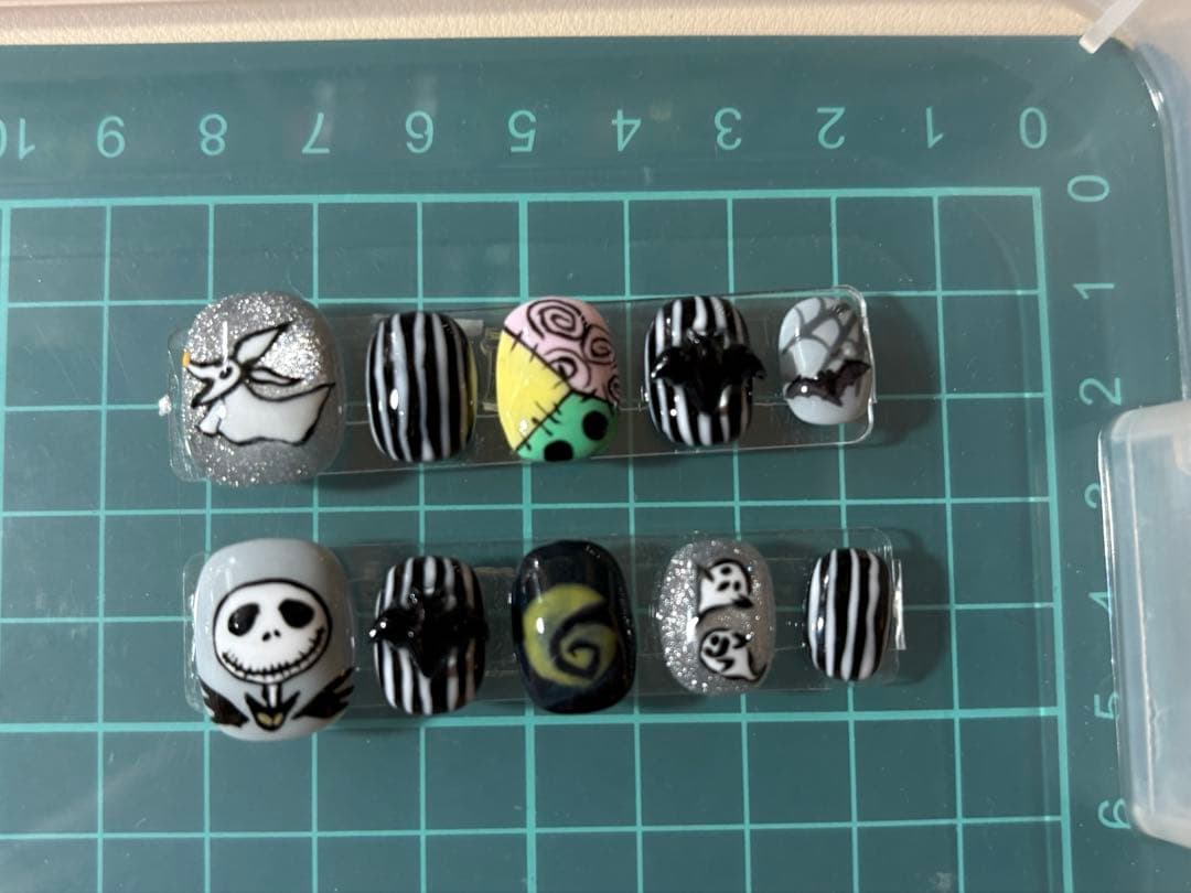 【KURO】ネイルチップ オーダー