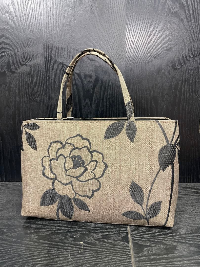 新品 花柄 和装バッグ お稽古 お茶席 和服 トートバッグ 呉服 着物 小紋