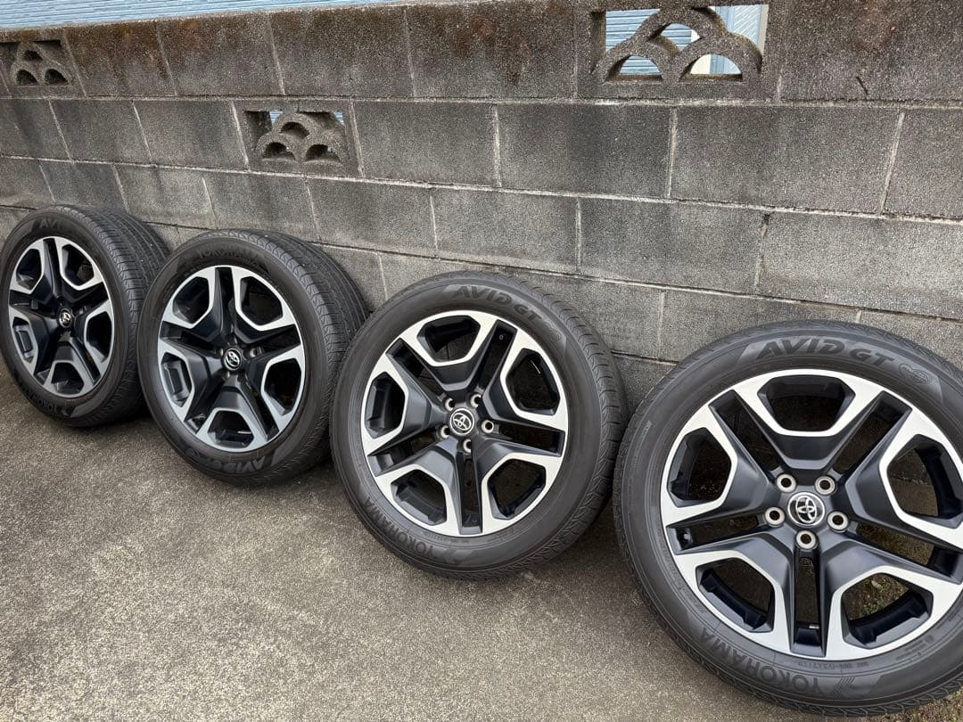 RAV4 純正ホイール　niena