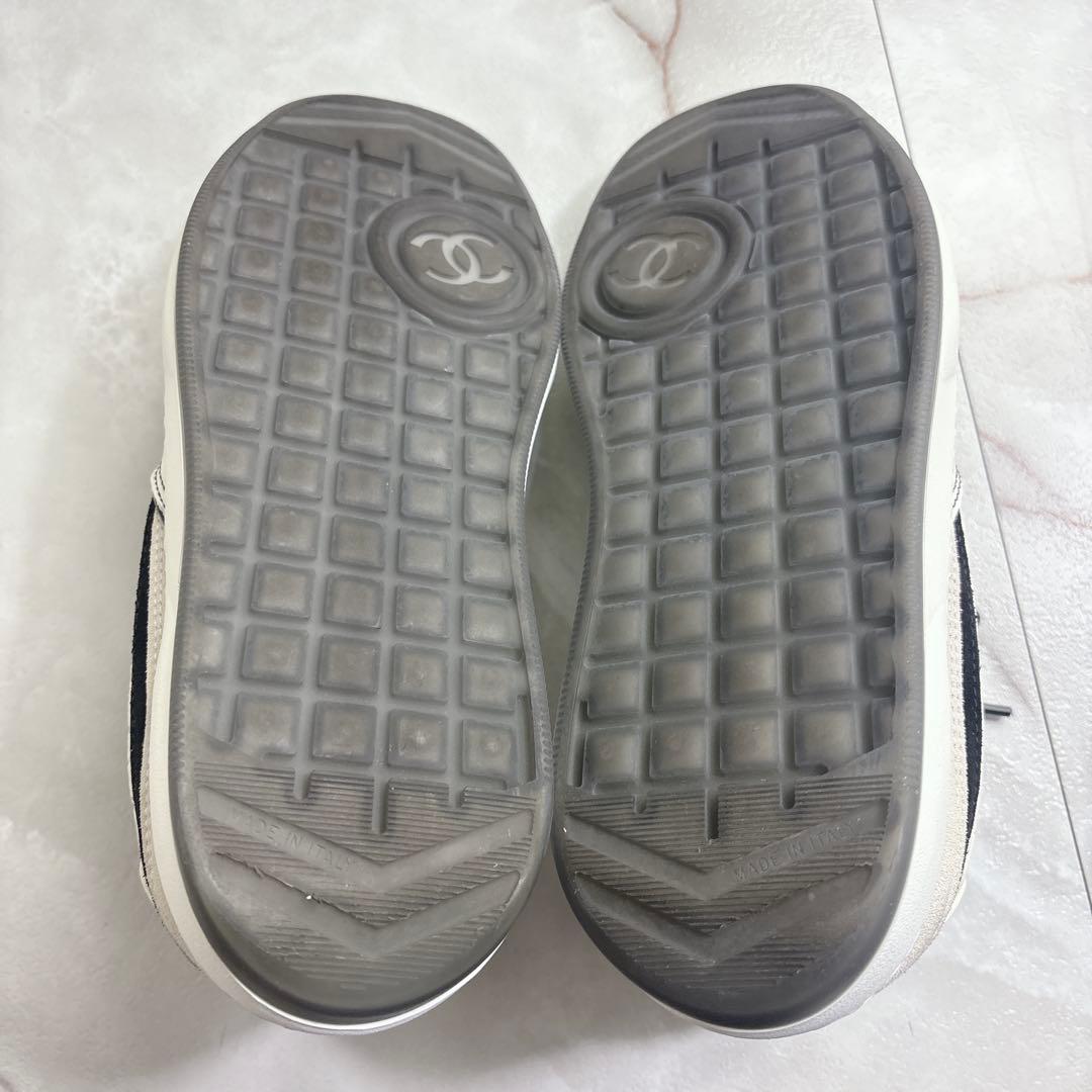 シャネル　CHANEL G39802 スニーカー　ホワイト　ブラック　38
