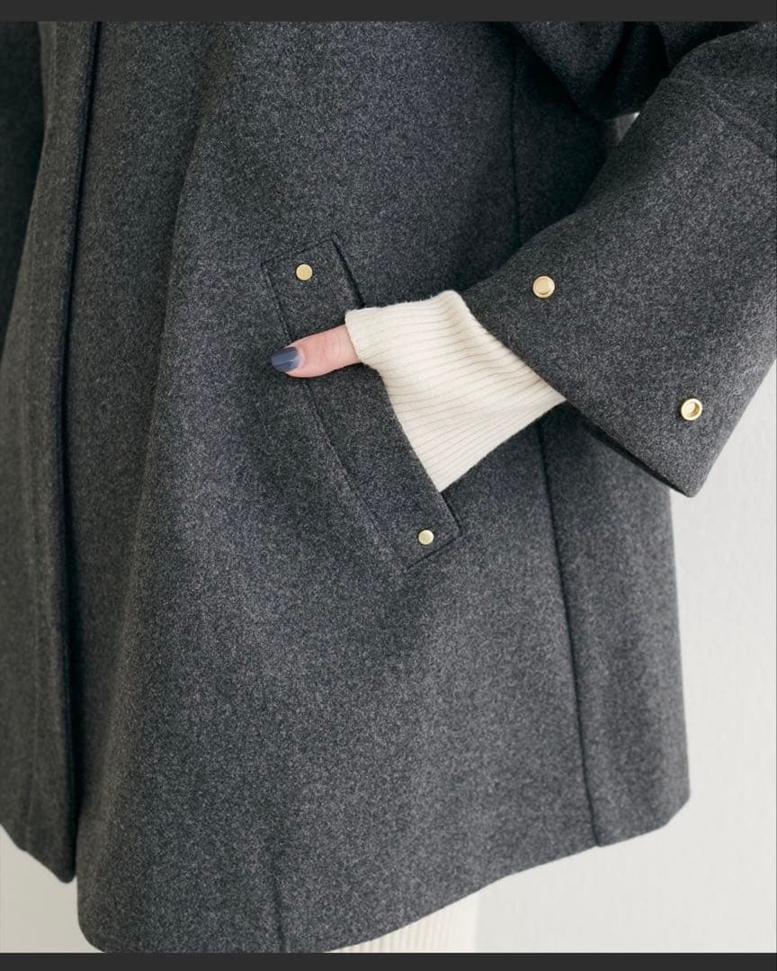〈osono〉2wayノーカラーコート　チャコールグレー