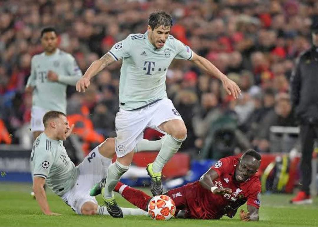 【ハビ・マルティネス】バイエルンユニフォーム