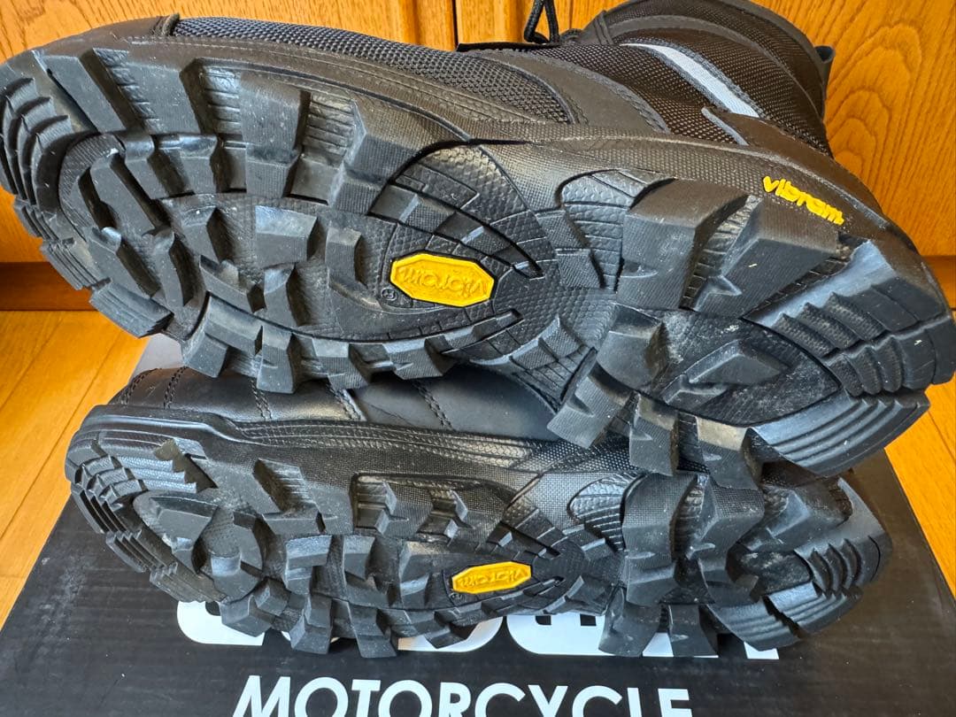 ゴールドウイン防水透湿ライディングブーツ