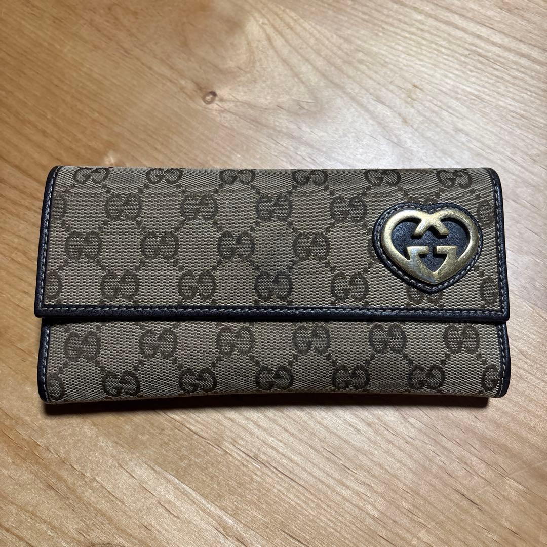 GUCCI長財布 GGキャンバスラブリーハート　中古品