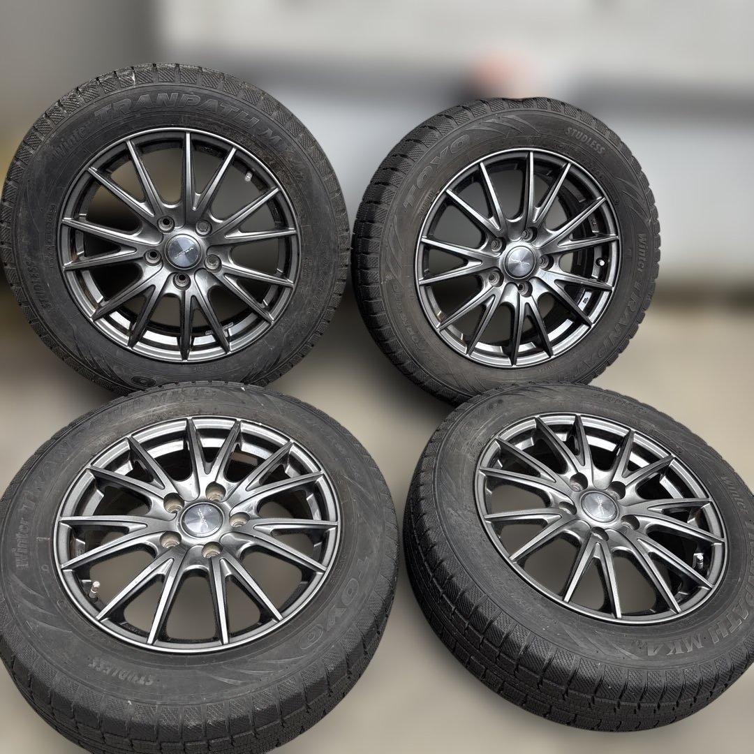 ソ*ク様 スタッドレスタイヤホイール 4本セット
