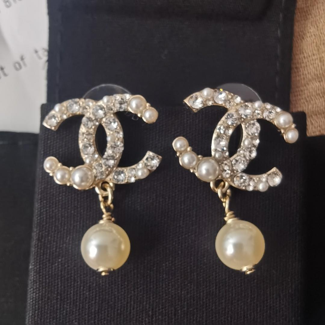 シャネル パール ピアス