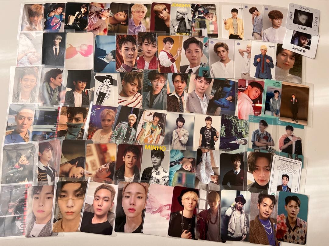 付属可能トレカ、ポスカ類