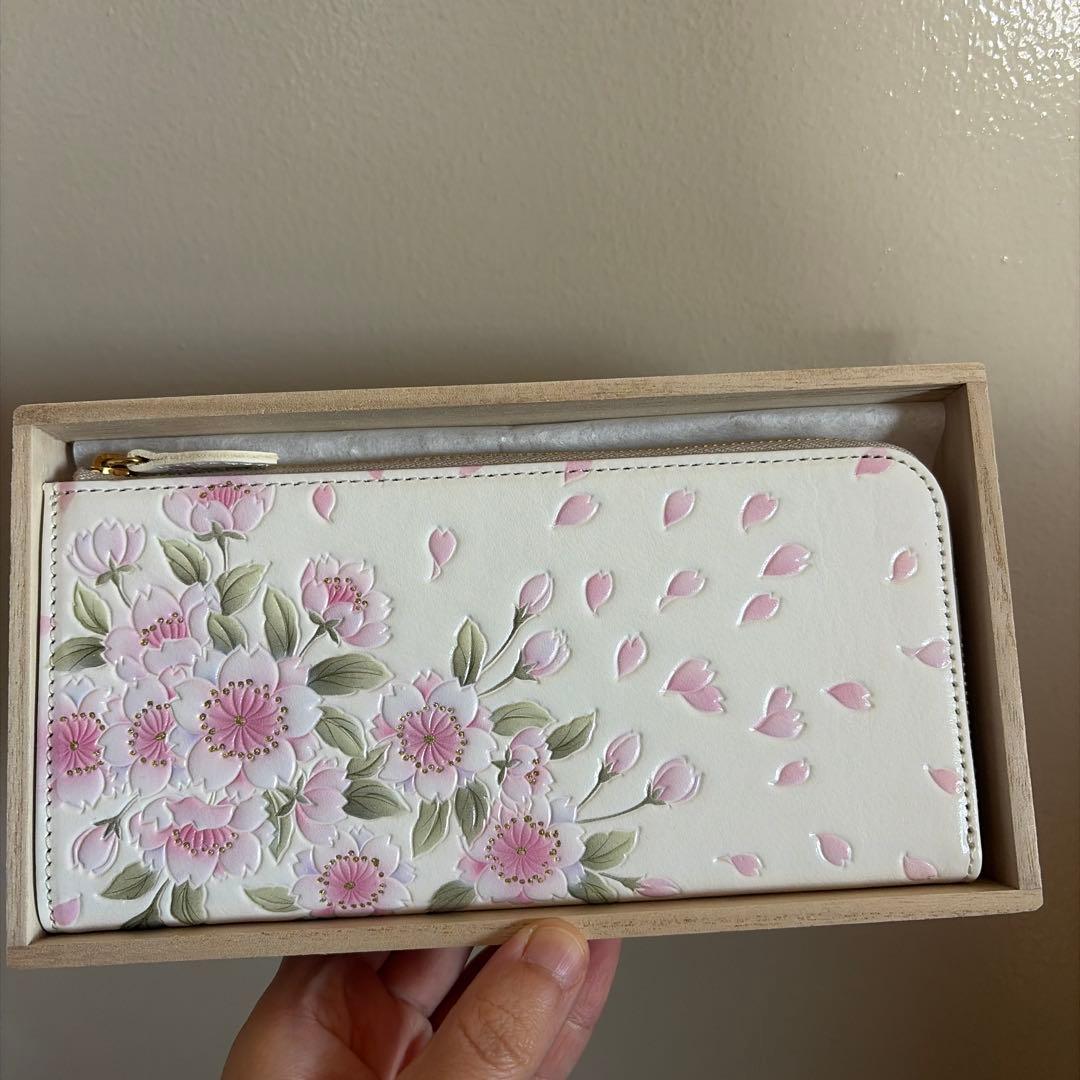 浅草文庫八重櫻　本革長財布　新品未使用