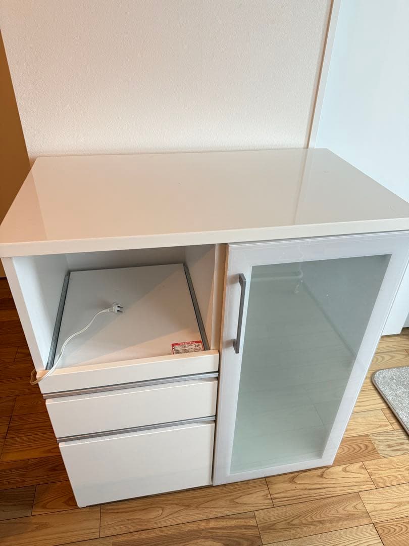 NITORI キッチンカウンター レンジボード 食器棚 ガラス板 ホワイト 傷有