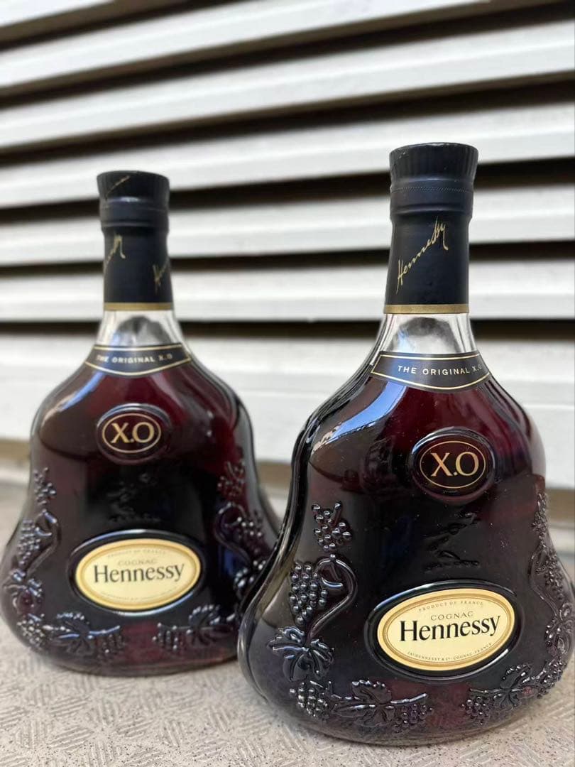 Hennessy XO 700ml 2本セット