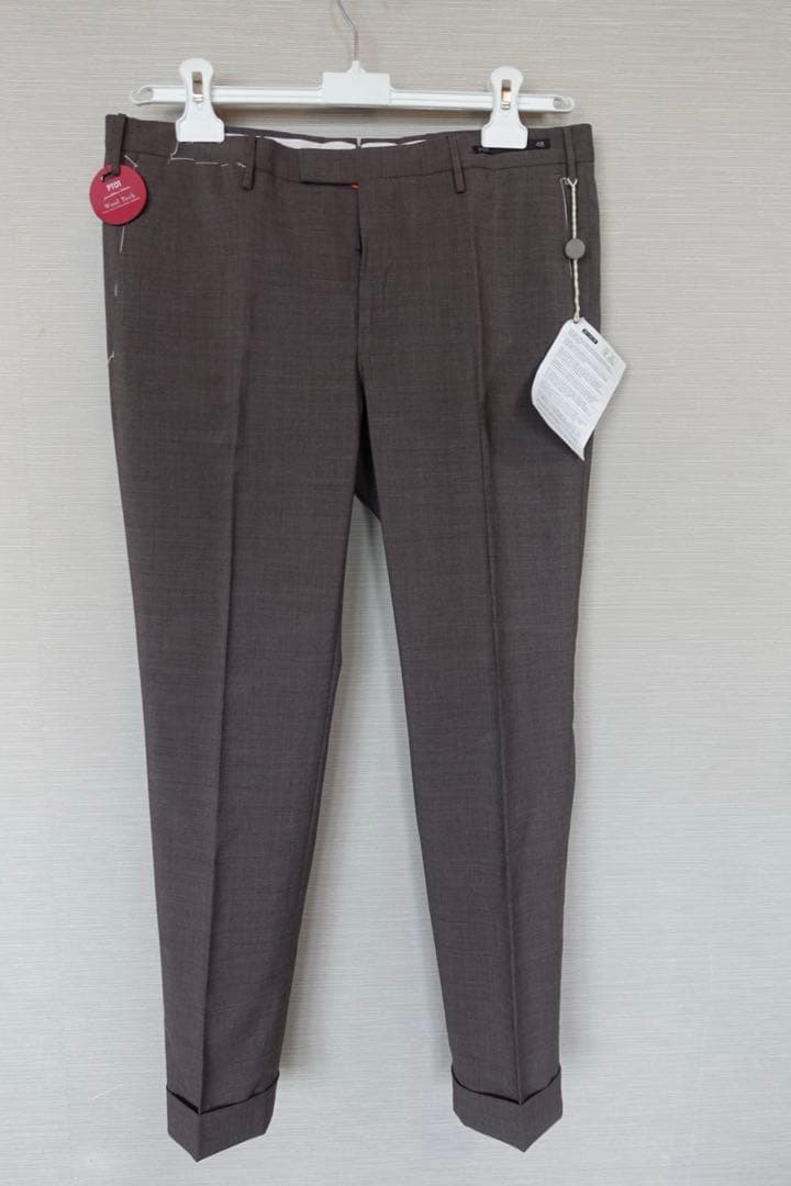 ＴＡＫＡ００７さま新品PT01 スラックス　　ブラウン48