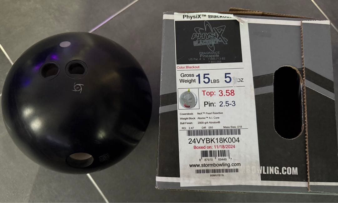 【美品】ストーム　フィジックスブラックアウト　15p