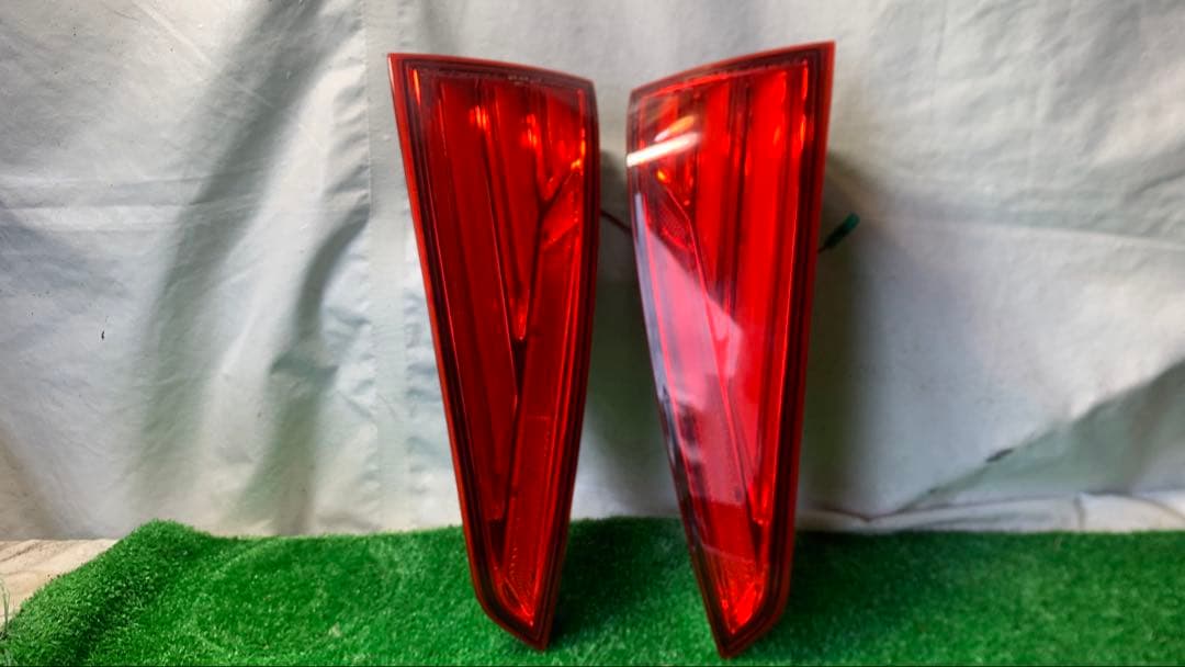 Valenti 50プリウス ヴァレンティ LED テールランプRevo -