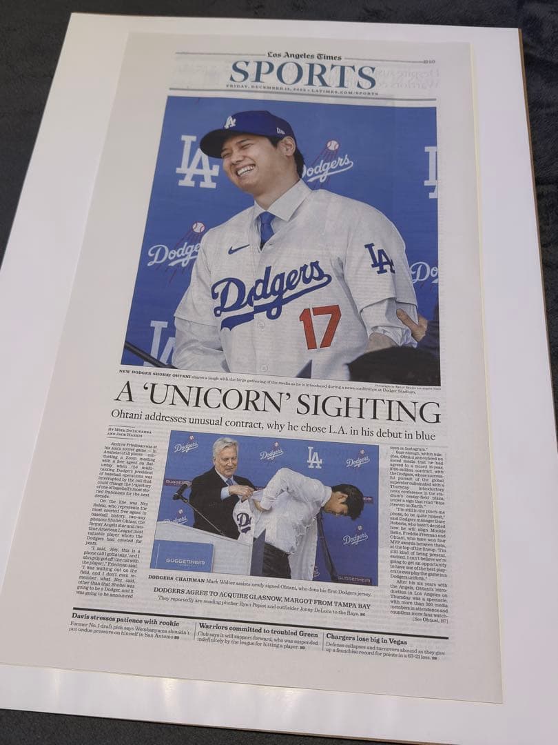 ドジャース　大谷翔平 『移籍記念号』超激レア ロサンゼルスタイムズ　額縁入②