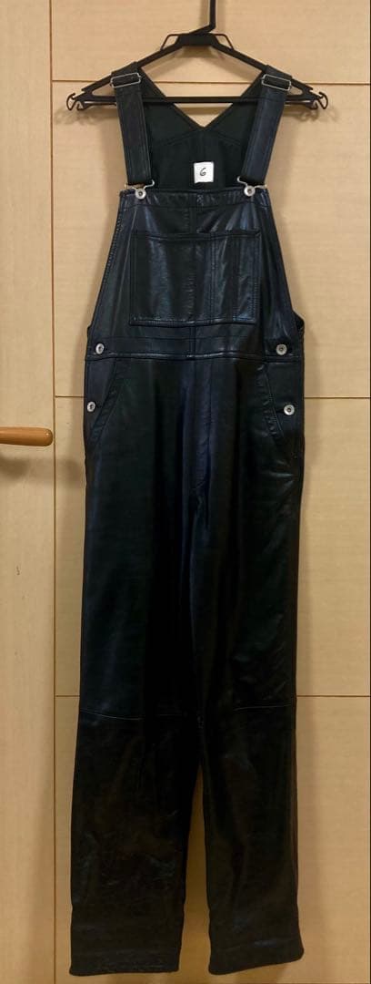 ロクビューティアンドユース 6(ROKU) レザーオールインワン