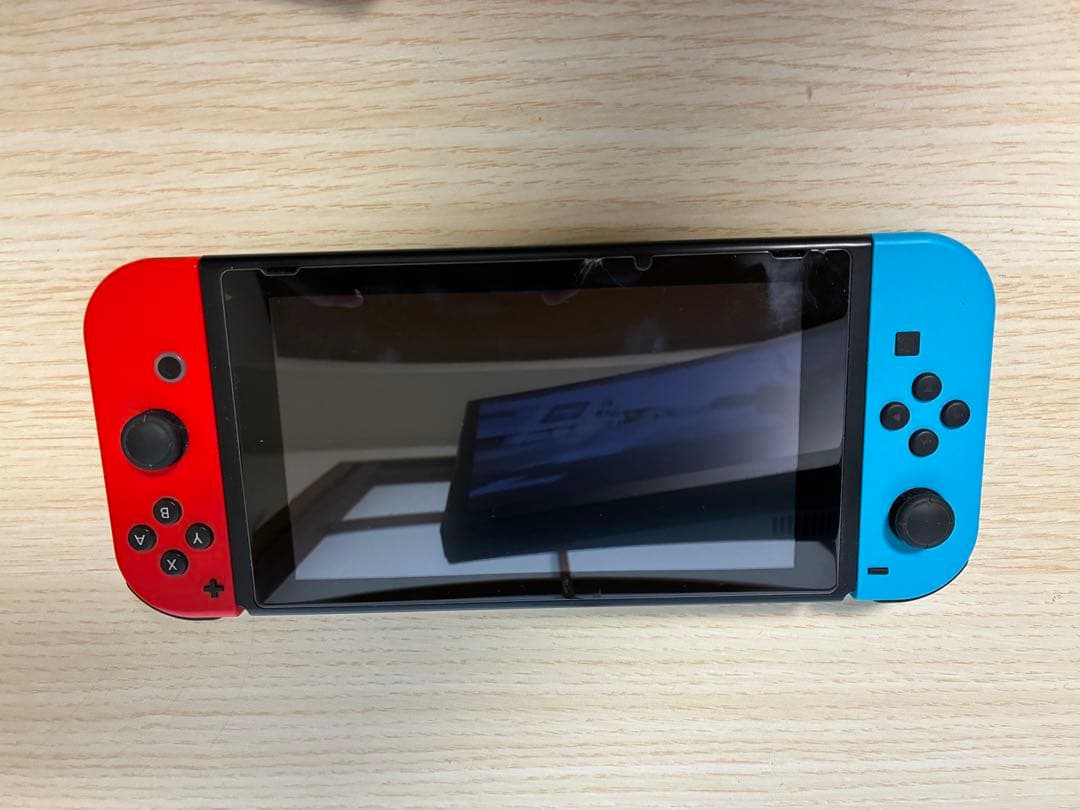 Nintendo switch （ケース付き）