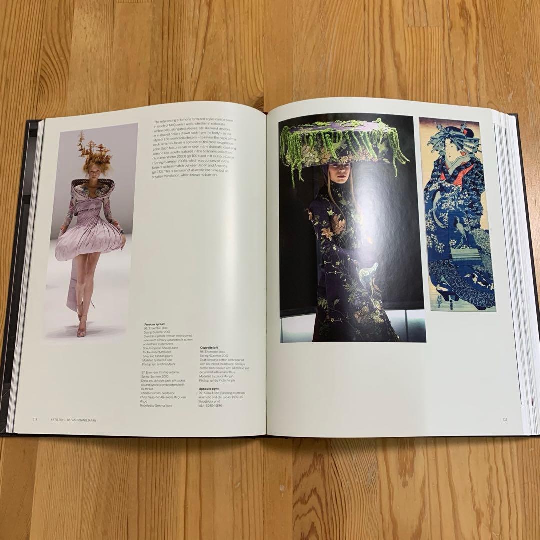 【初版】 ALEXANDER McQUEEN