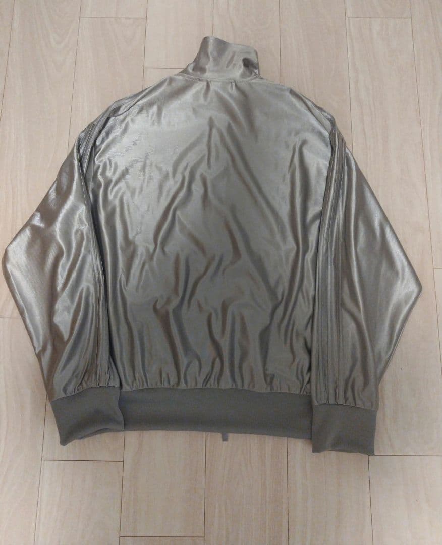 adidas ファイヤーバード セットアップ シルバー