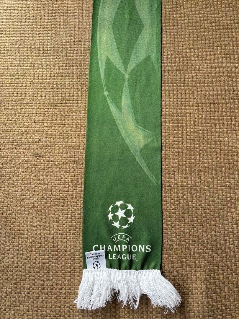 レア物！　UEFAチャンピオンズリーグ スカーフ　マフラー　中村俊輔