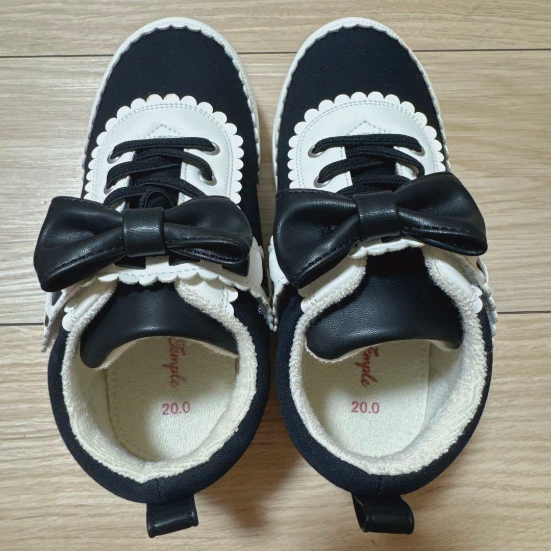 シャーリーテンプル　シューズ　スニーカー　20サイズ　新品