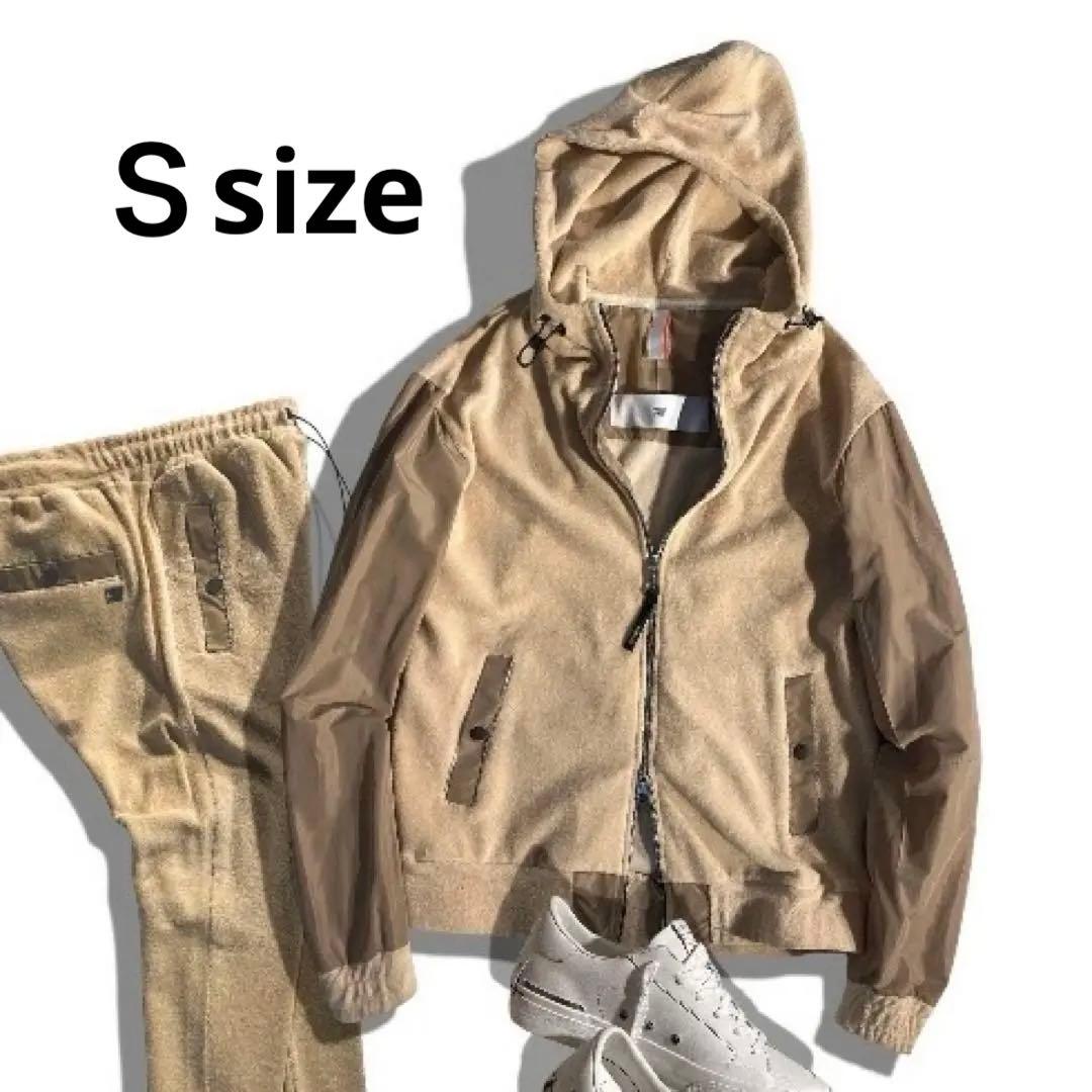 PMDS パイル　ジップアップ　パーカー　ベージュ Mサイズ　新品未使用