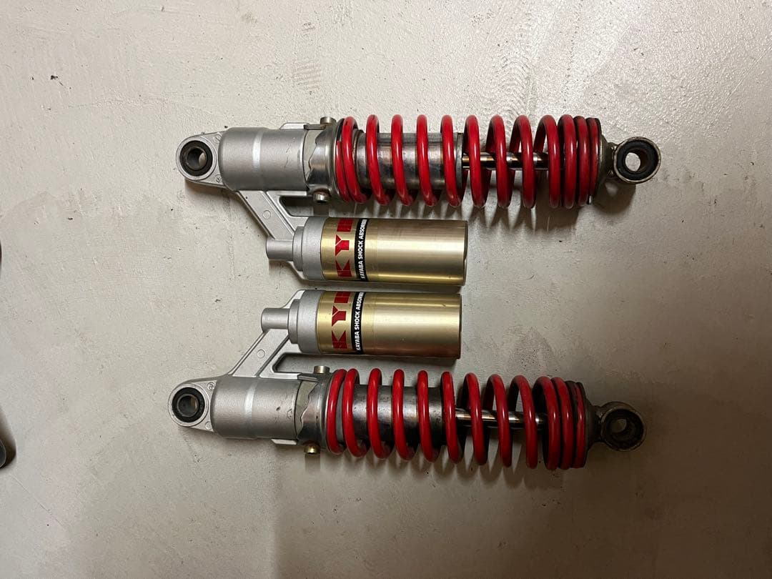 カヤバリヤショック　インパルスゼファーxjr