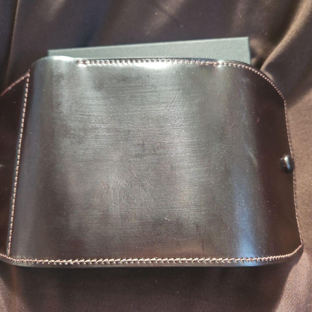 万双 ダブルホーウィン被せ型財布