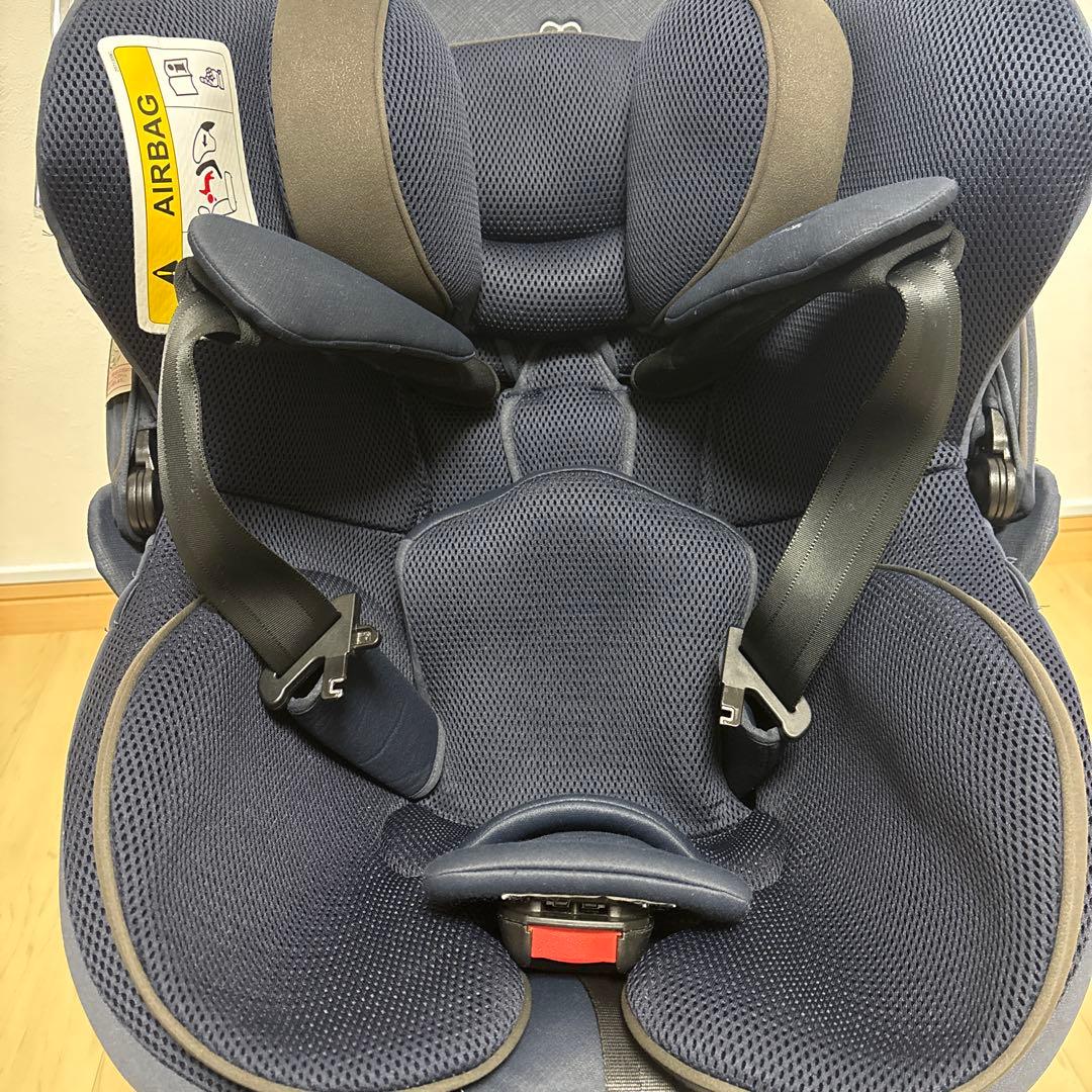 【美品 数回使用】エールベベ クルット5i グランス ISOFIX 新生児