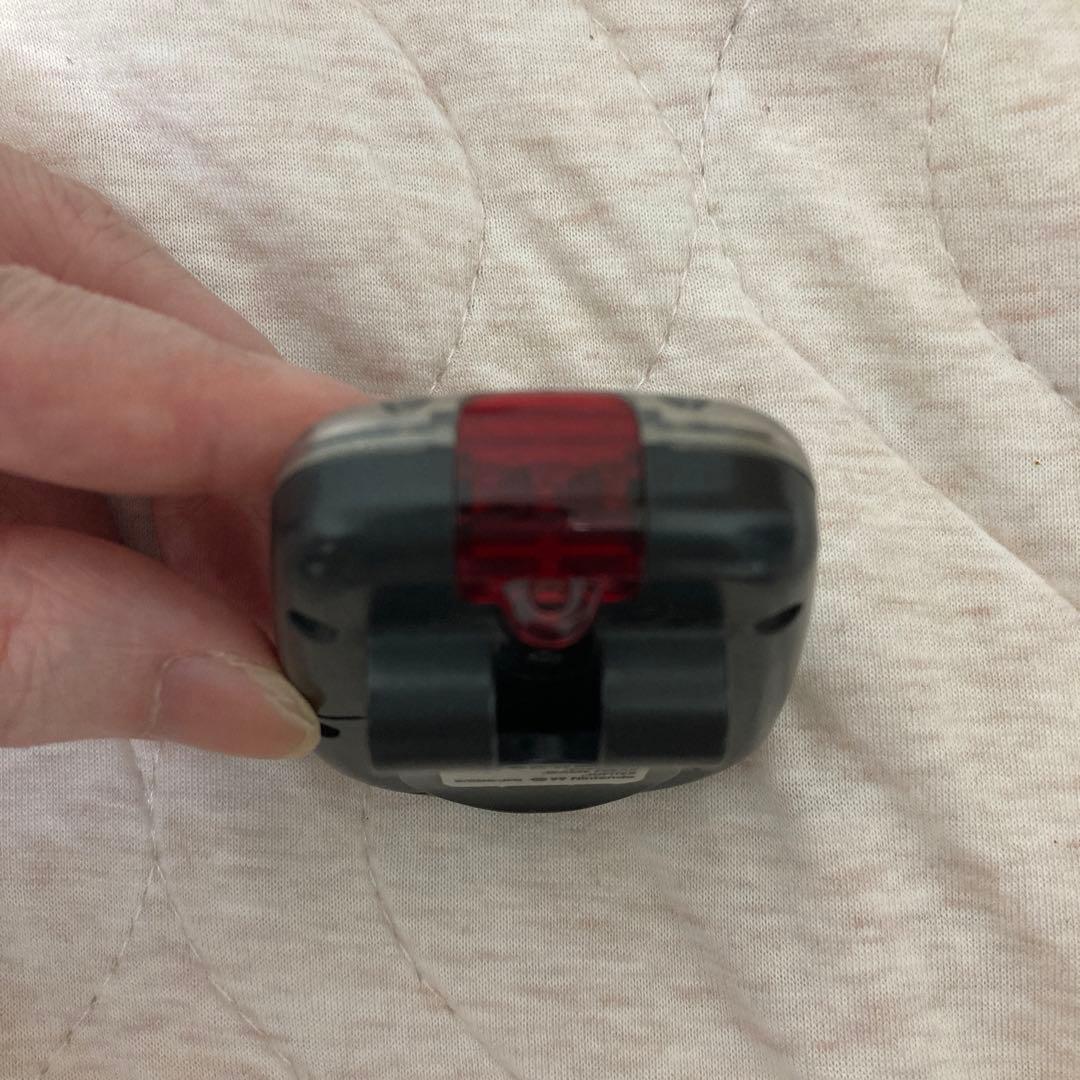 ポケットピカチュウカラー　金・銀といっしょ！color万歩計　ピカチューポケモン