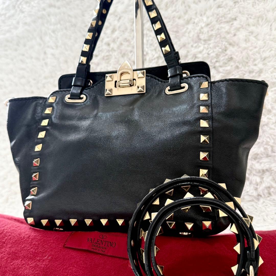 ヴァレンティノ ショルダーバッグ2way ロックスタッズ ブラック ハンドバッグ