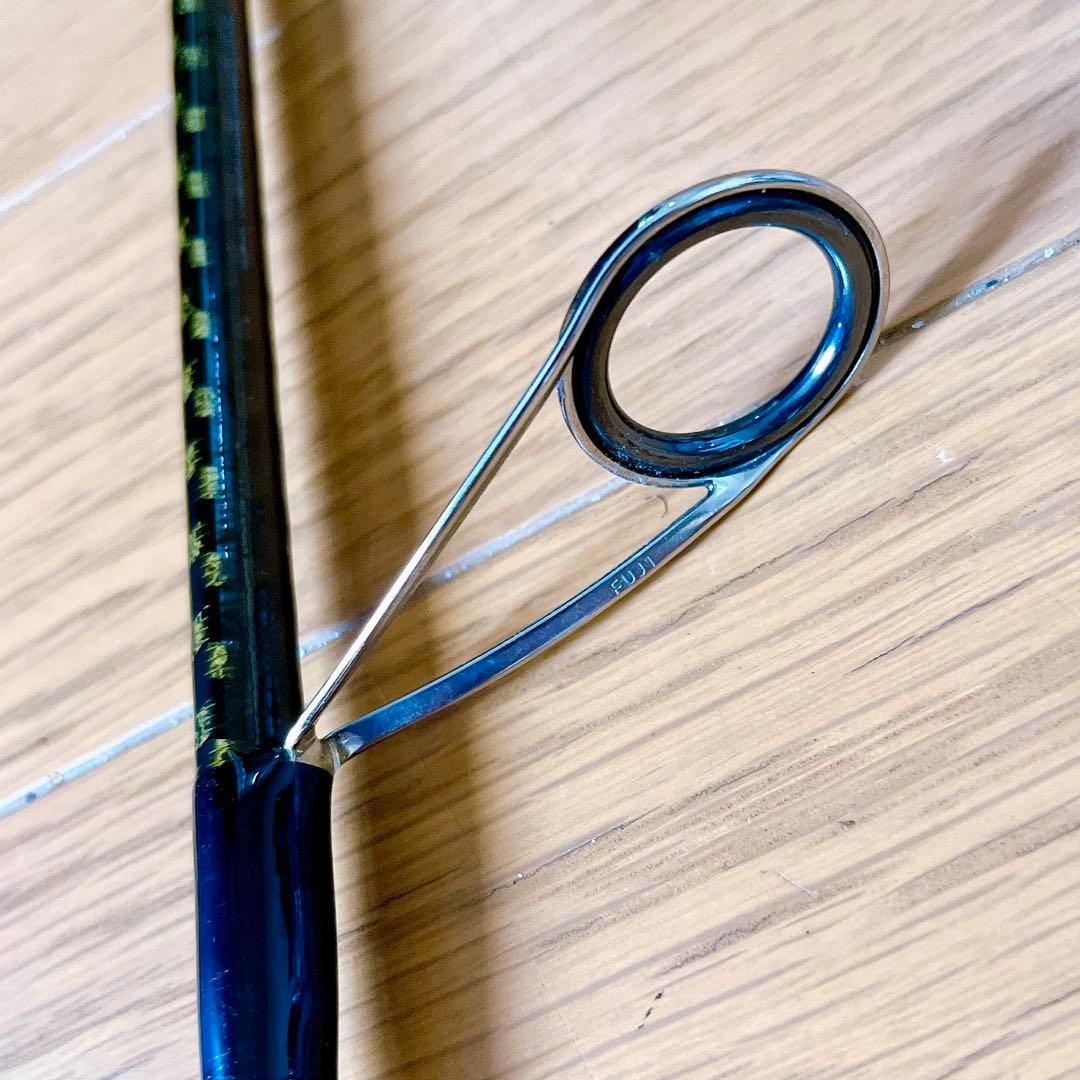 美品　シマノ　カーディフ　NX　S８３ML トラウト