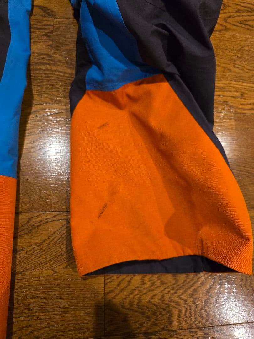 ピークパフォーマンス　ヘリグラビティ　上下セット