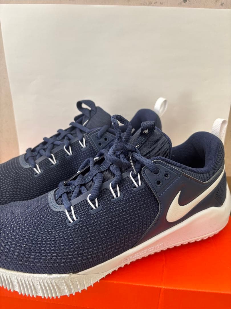 週末限定値下げ　Nike ナイキ　バレーボールシューズ