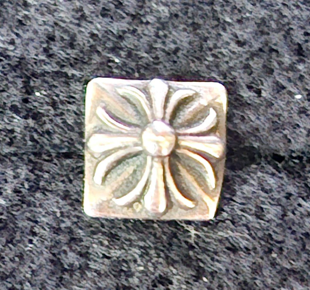 シルバー925ピアス　シルバー925片耳用CHROME HEARTS