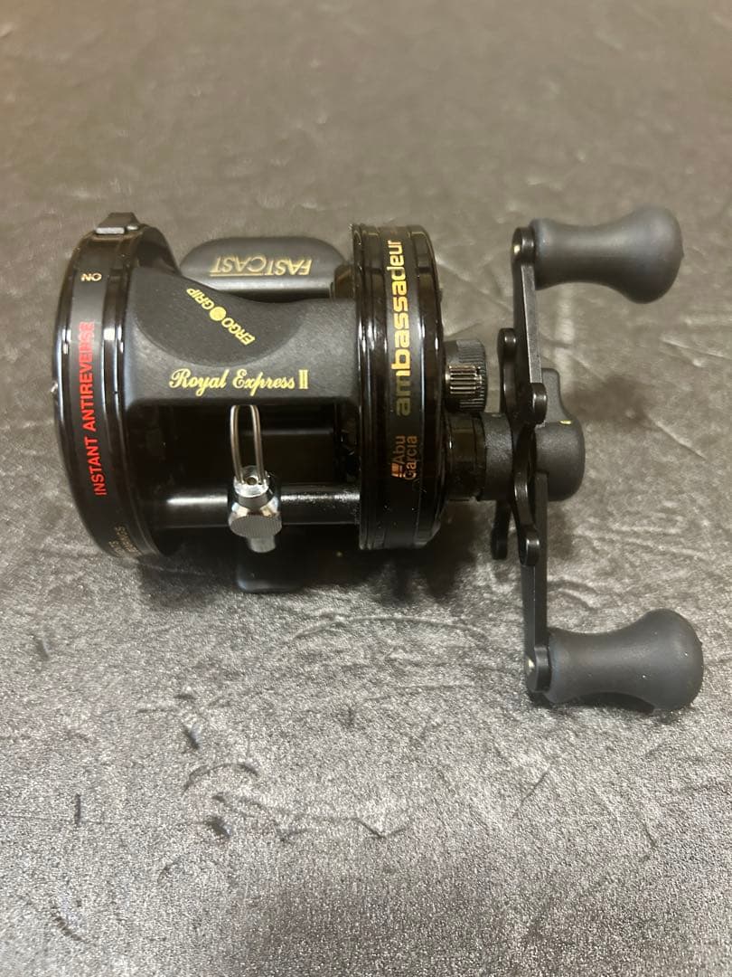 FISHTAST  Express II ベイトリール