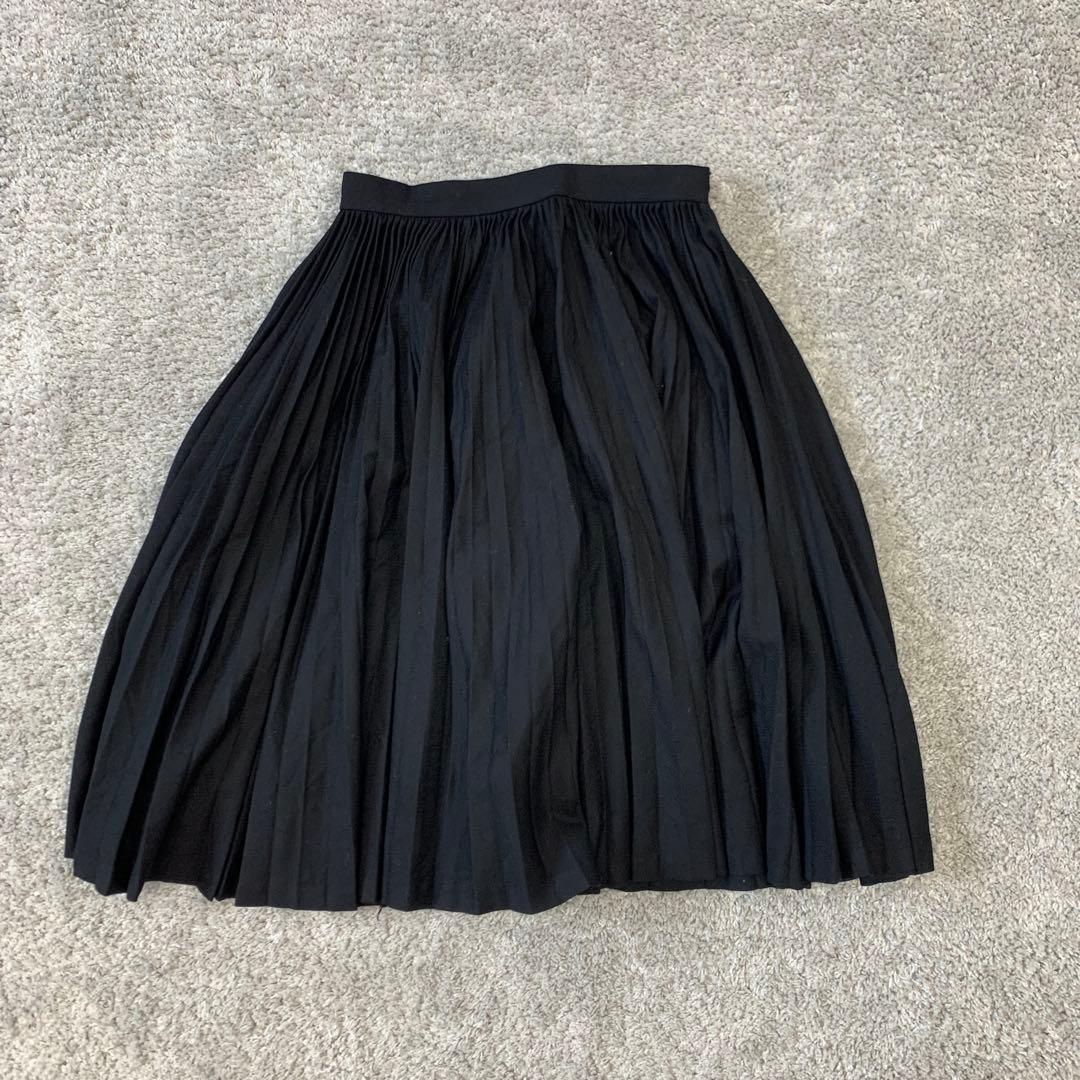 【COMME des GARCONS】Black Pleats Skirt