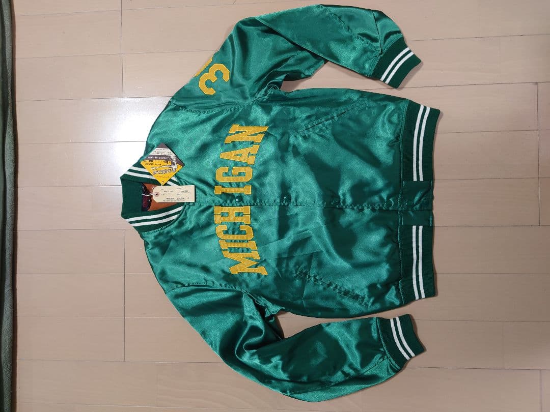 値下げ　WHITES VILLE　スタジャン　ナイロン　グリーン　38 新品　M