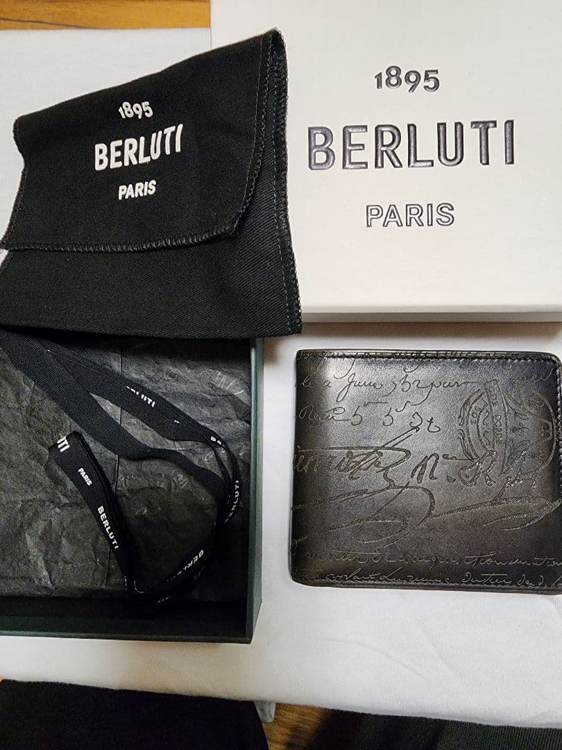 7*7様 美品です！BERLUTI マコレ