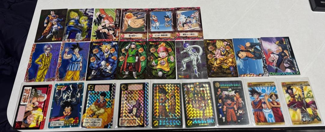 ドラゴンボール　グッズまとめ売り　トレカ&フィギュア&キーホルダー他