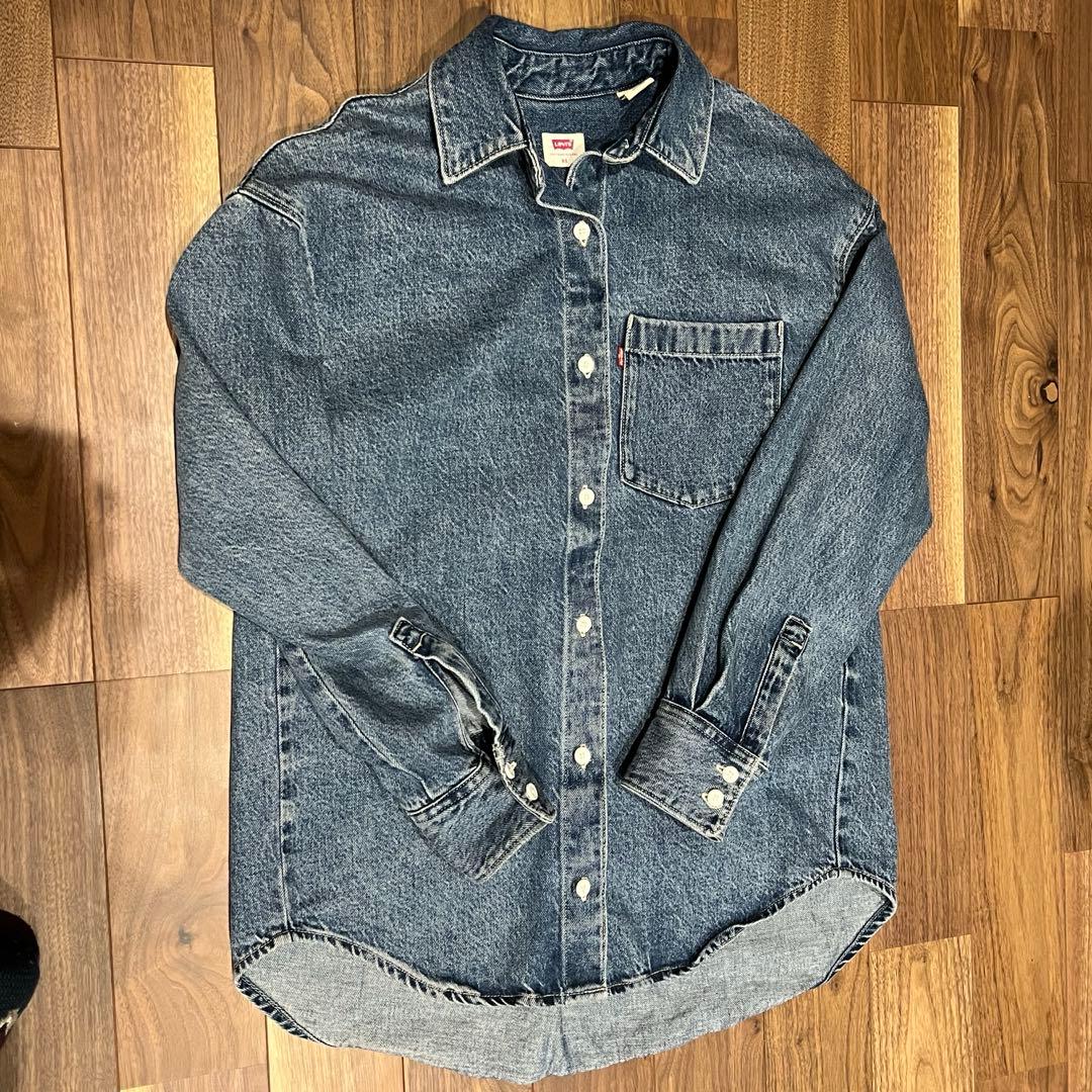 JOURNAL STANDARD × LEVI’S 別注デニムシャツ