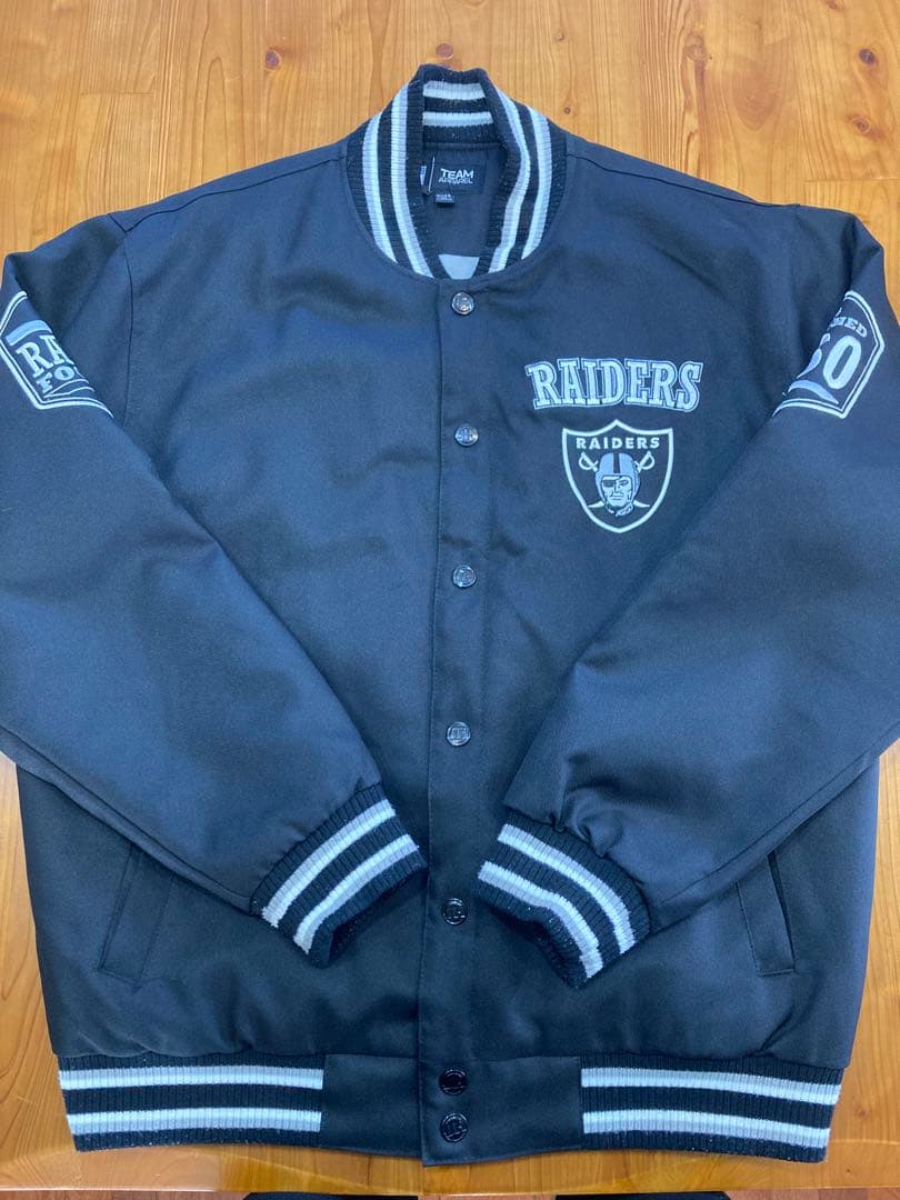 NFL RAIDERS スタジャン ブラック アウター　ジャケット