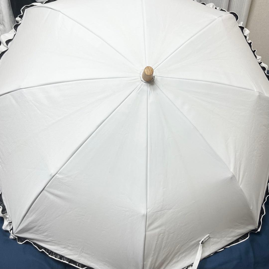 08/26まで　値下げ不可　サンバリア100 折りたたみ傘2段折　フリル